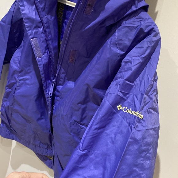 Columbia girl rain jacket size 7-8 - Picture 3 of 3